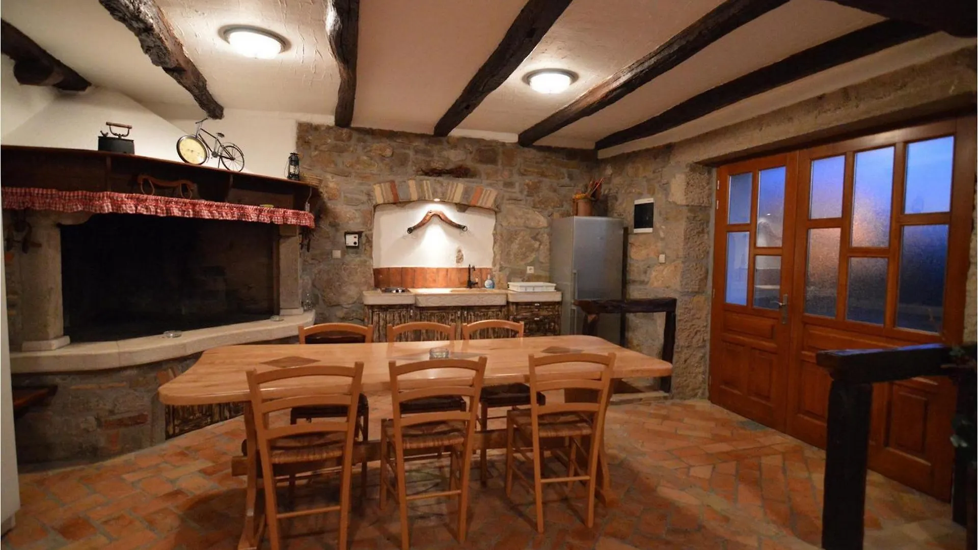 Villa Anelia Roč Vakantiehuis